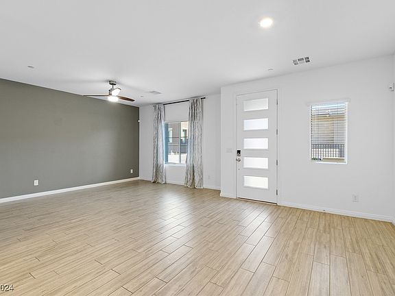 5th image of 600 N Carriage Hill Dr #1023