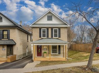 389 Ontario St, Newmarket, ON L3Y2K5