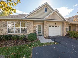 1521 Snead Grn, Springfield, PA 19064