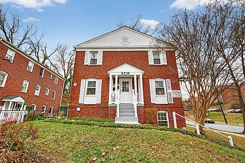 8216 Nolte Ave #1 Photo 1
