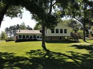 15936 Harrow Ave N, Hugo, MN 55038