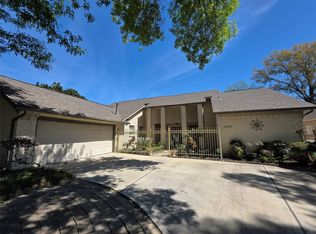 10727 Kitty Brook Dr, Houston, TX 77071