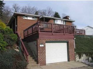 383 Monroe Ave, Leechburg, PA