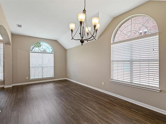 5th image of 9321 Stonewood Dr