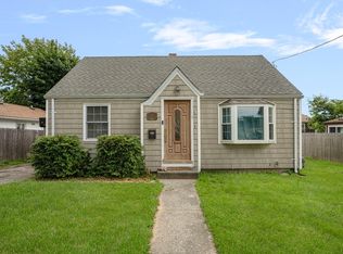 10 Sidney Ave, Swansea, MA 02777