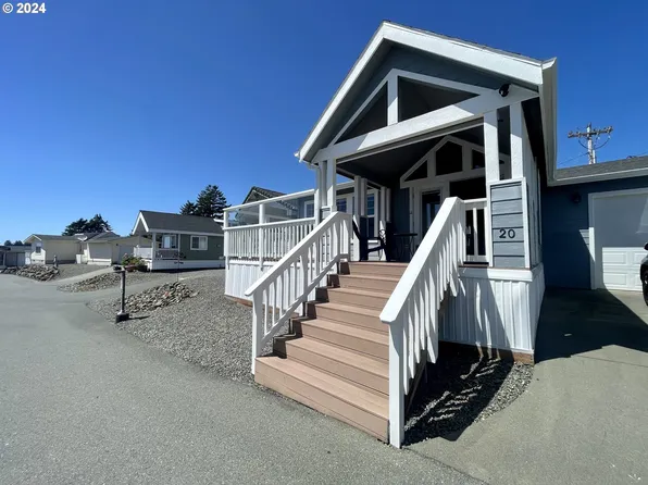 16252 Tolman Ln #20, Brookings, OR 97415