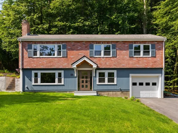 62 Edgewood Rd, Concord, MA 01742