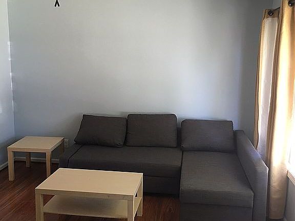 3rd image of 220 Floradale Ave