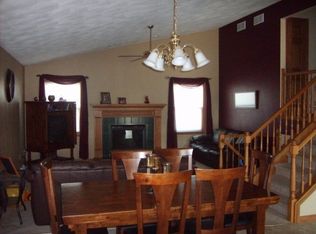 668 Grandview Dr, Sun Prairie, WI 53590