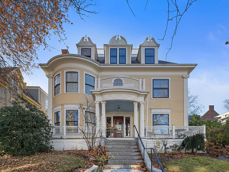 340 Harvard St #B — Photo 12
