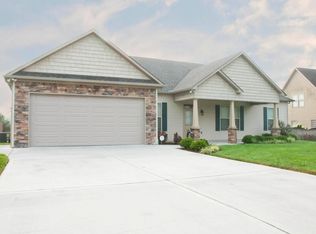 1112 Walnut Branch Ln, Knoxville, TN 37922