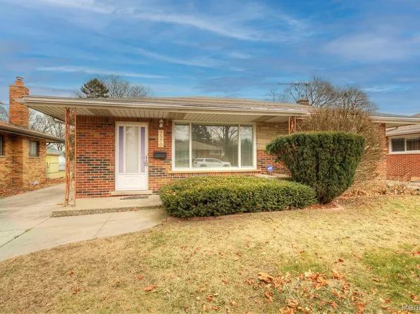 9570 Norborne, Redford, MI 48239