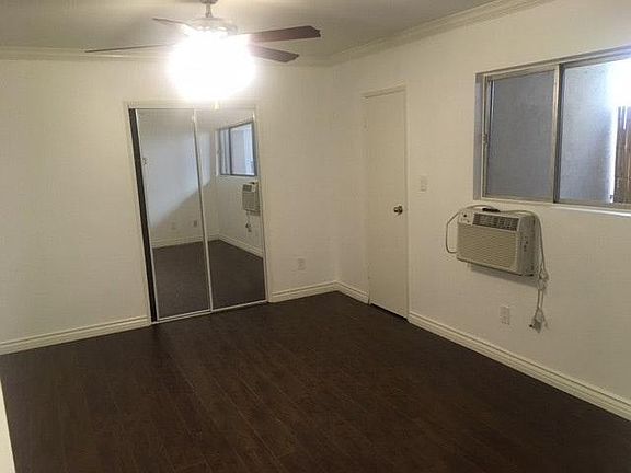 3rd image of 649 Westbourne Dr APT 106
