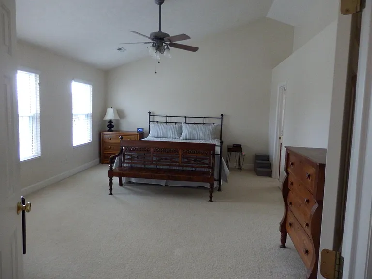 2980 Niagara Dr — Photo 3