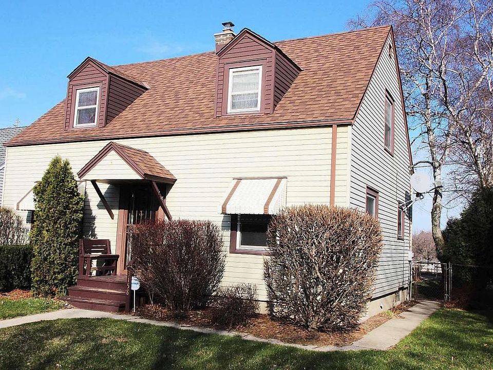 1st image of 3158 N Dousman St