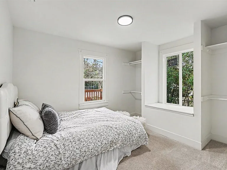 5645 W Virginia Ave — Photo 12