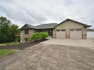 18727 350th St, Goodhue, MN 55027