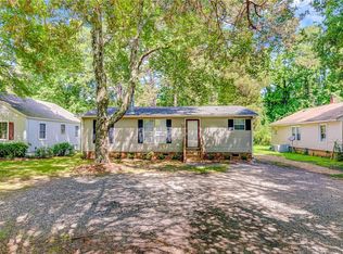 3216 Creek Ridge Rd, Greensboro, NC 27406