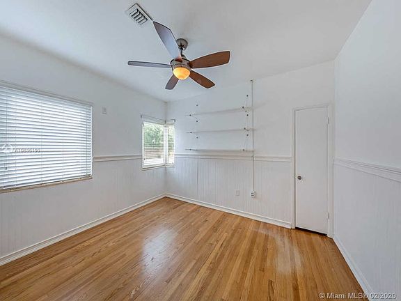 5th image of 1082 NE 89th St #89