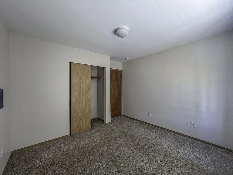 6721 135th St E — Photo 20