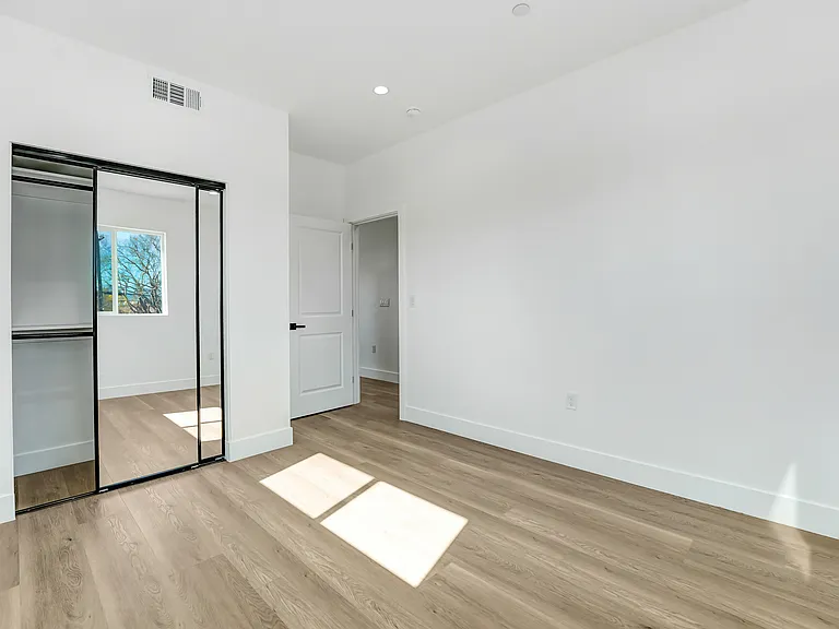 4338 La Clede Ave — Photo 18