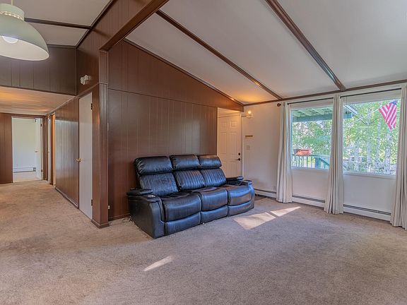 4th image of 3755 Mitchell Ave