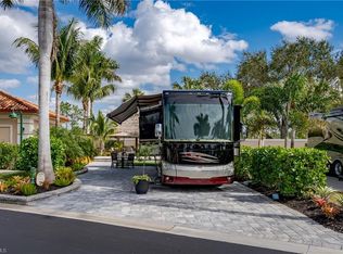 13595 Snook Cir, Naples, FL 34114