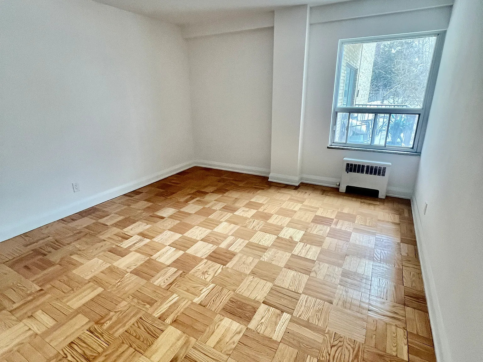 Valleyview Apartments — Photo 4