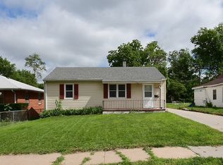 5830 Spaulding St, Omaha, NE 68104