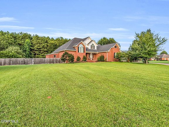3rd image of 346 Pebble Creek Rd