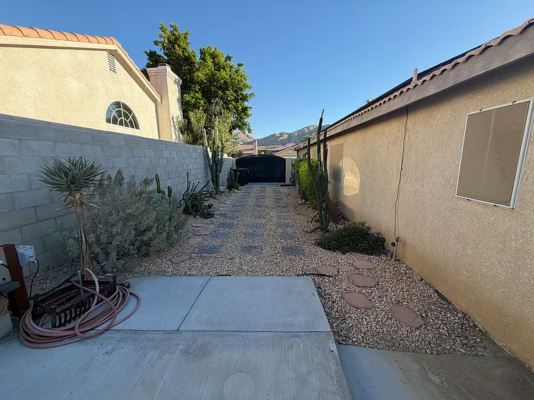 65571 Avenida Cadena — Photo 31