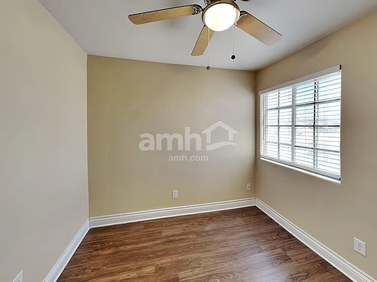 203 Mariposa Way — Photo 19