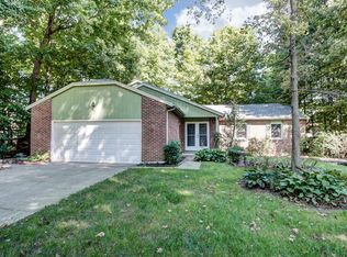 8749 Ramblewood Ct, Pickerington, OH 43147