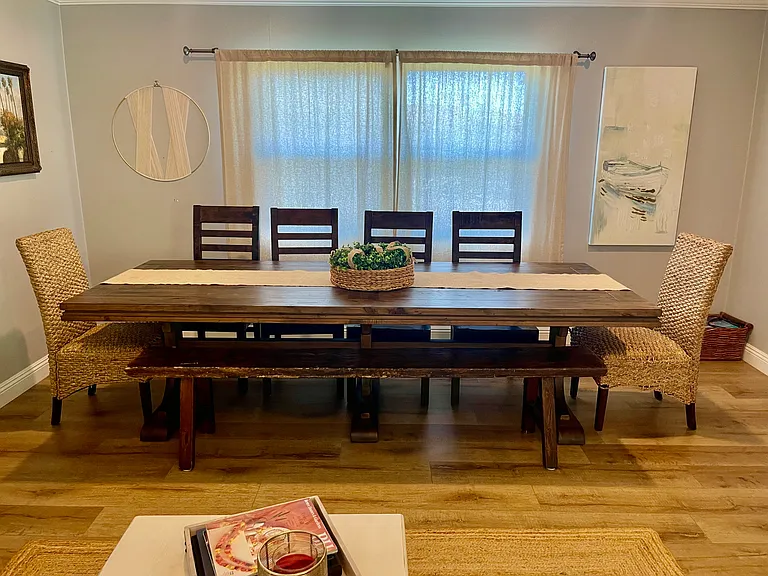 571 Park Dr — Photo 19