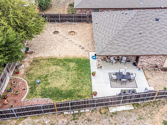 5th image of 604 Crackle Grove Dr