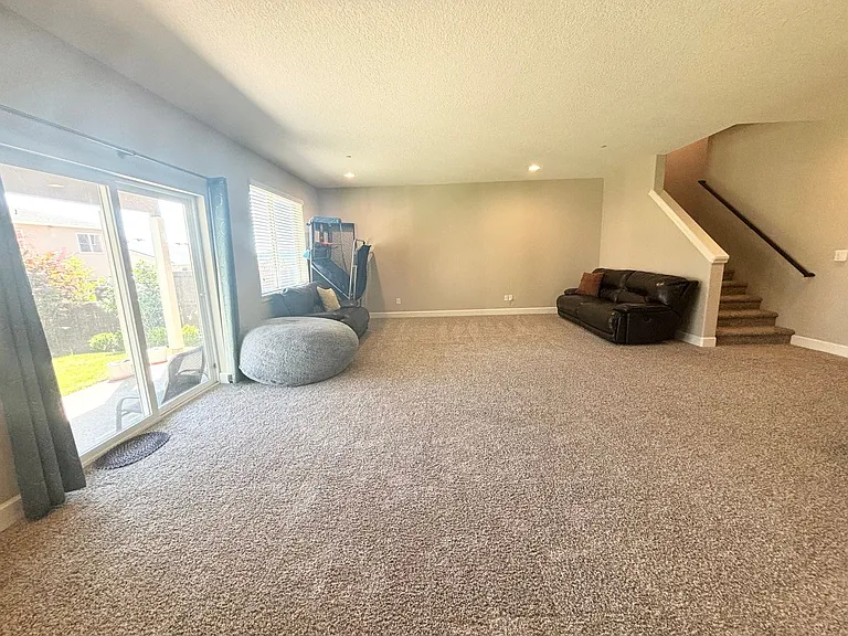 5744 NW 131st Ave — Photo 20