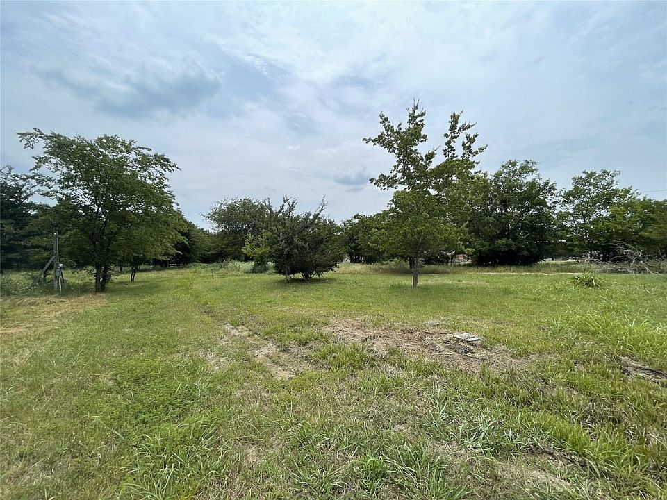 1st image of 2777 Private Road 2282