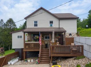 921 Mitchell St, Gallitzin, PA 16641