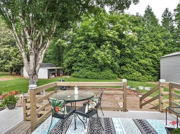 167 Speas Ave, Boonville, NC 27011