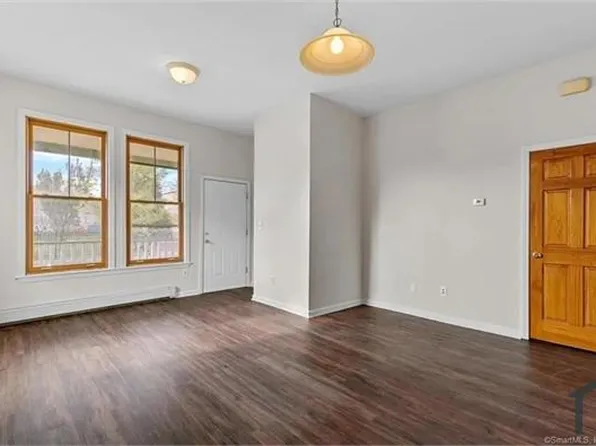 103 Barnum Ave #103B, Bridgeport, CT 06608