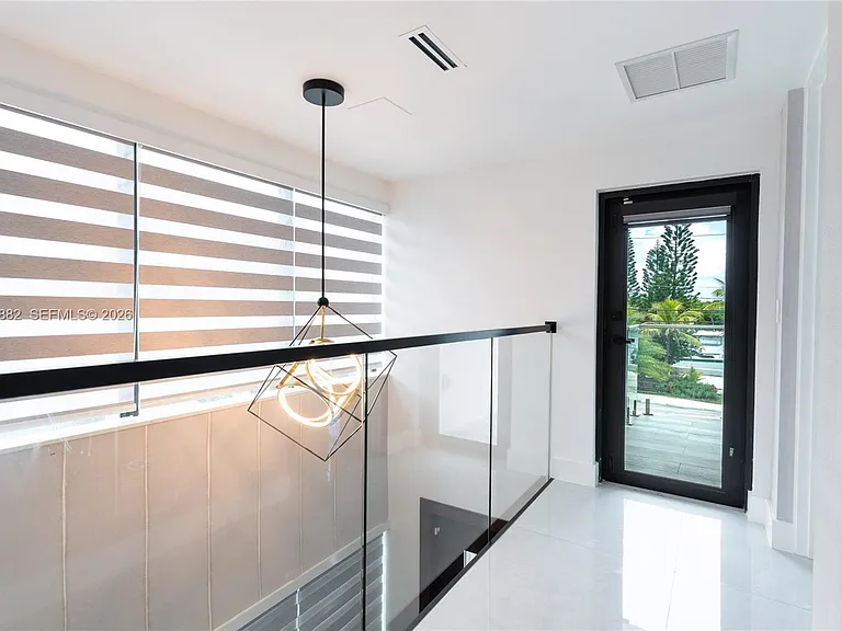 5601 N Ocean Dr — Photo 41
