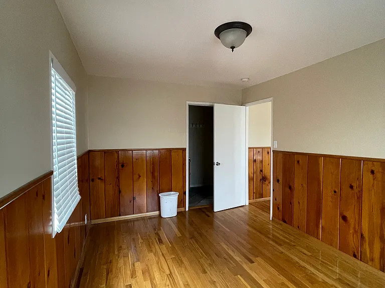 1st bedroom with private bathroom