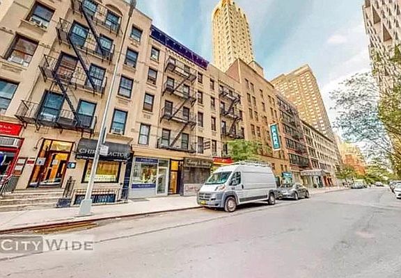 4th image of 165 E 87th St APT 2RE