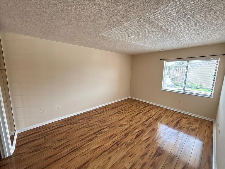 5169 Vineland Rd #B208 — Photo 18
