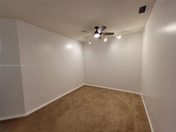 5th image of 10135 Lombardy Dr