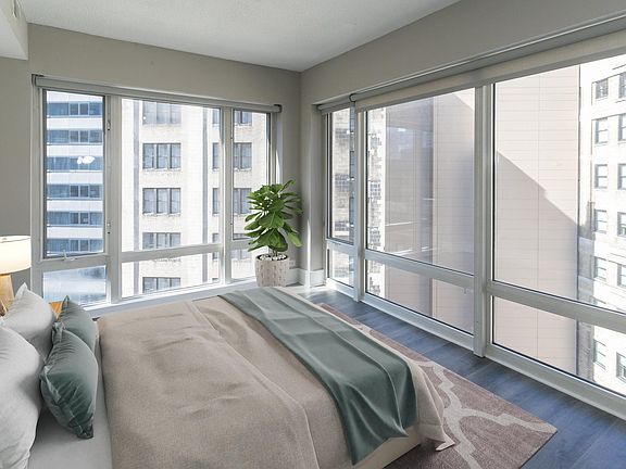5th image of 320 N Michigan Ave #715108bd4