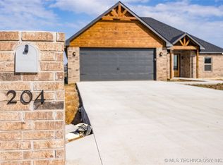 204 Maple St, Durant, OK 74701