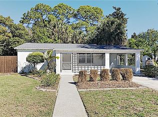 206 Debary Dr, Debary, FL 32713