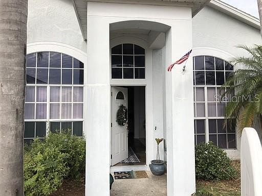 2nd image of 1800 Shadow Pine Ct