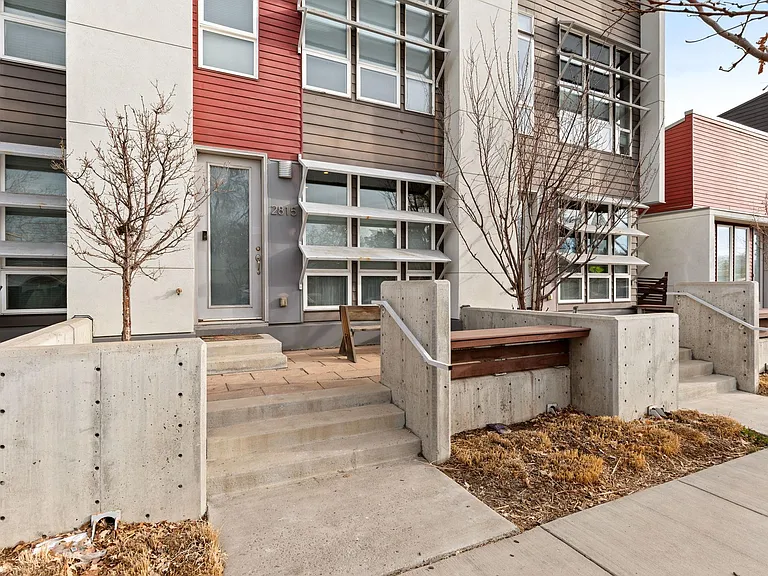 2815 W 52nd Ave — Photo 2
